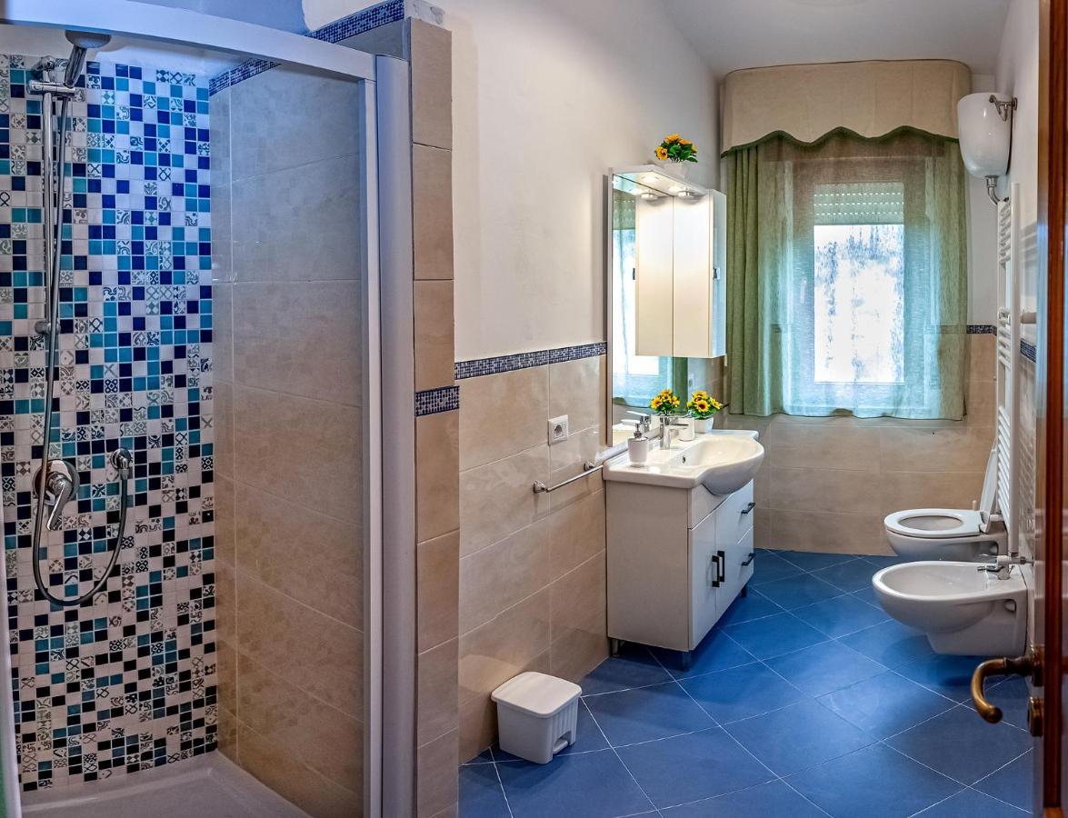 Il Tiglio Holiday Home - De Vivo Realty Масса-Лубренсе Екстер'єр фото