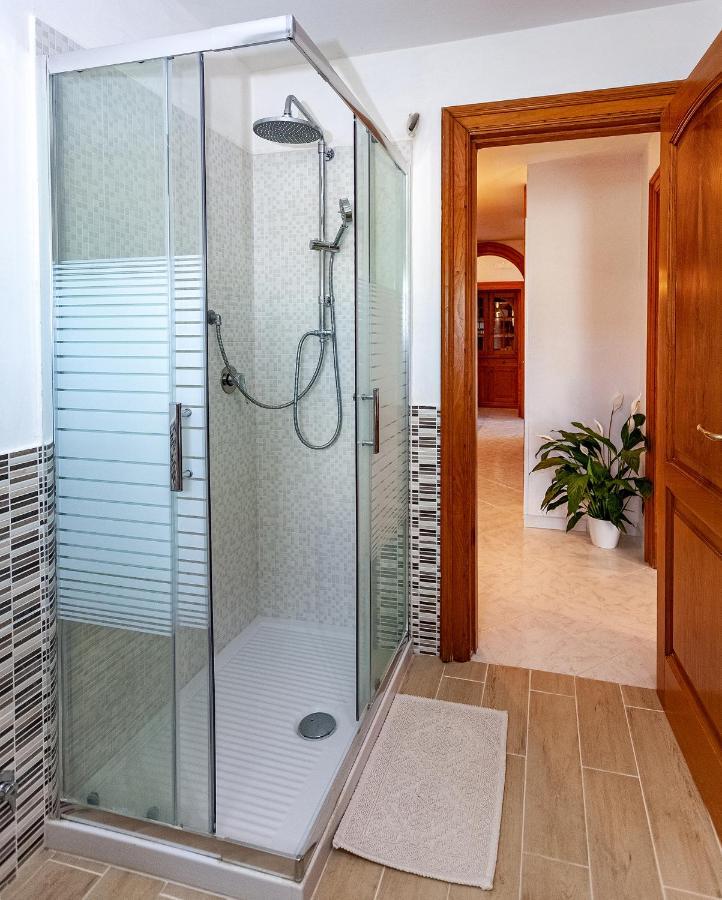 Il Tiglio Holiday Home - De Vivo Realty Масса-Лубренсе Екстер'єр фото