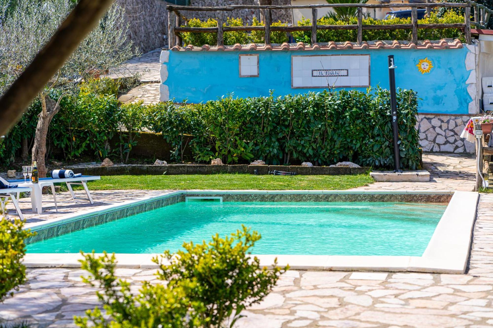 Il Tiglio Holiday Home - De Vivo Realty Масса-Лубренсе Екстер'єр фото